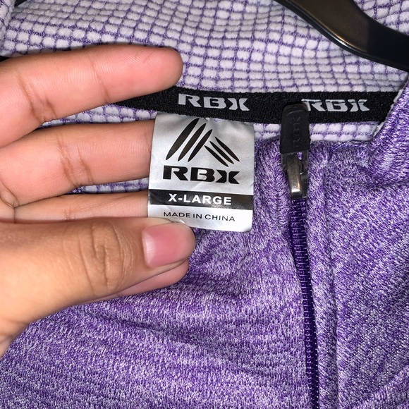 Jogging Sweater - Picture 3 of 3